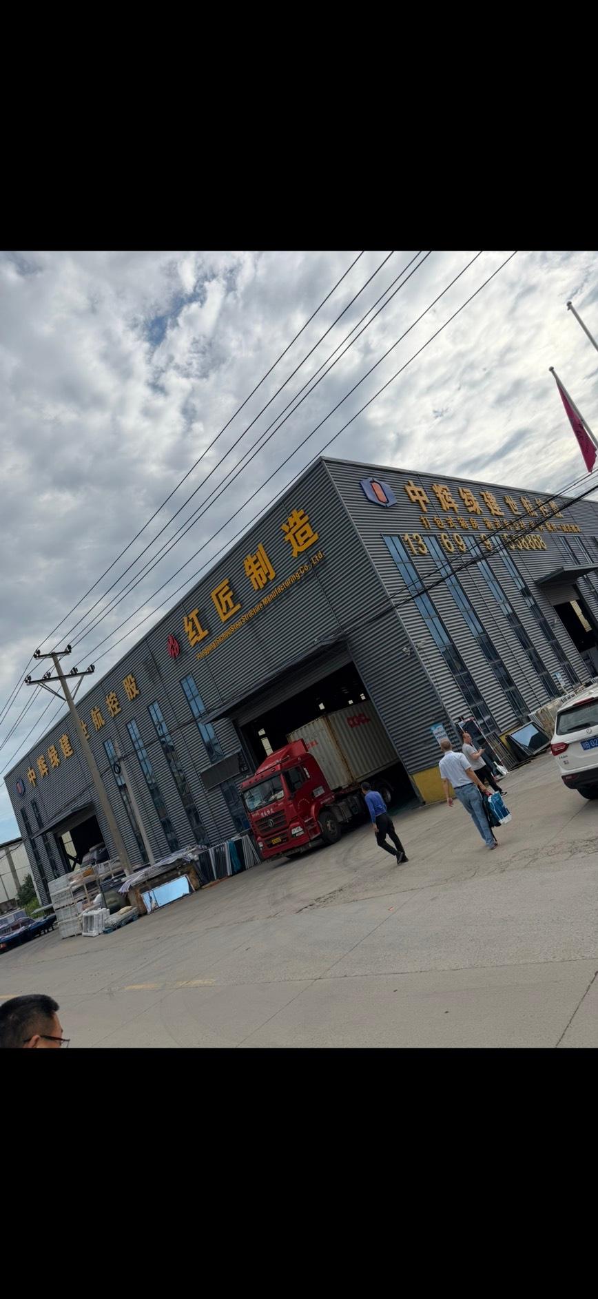 中国（上海）でのコンテナハウスの組立て視察風景 2026年7月